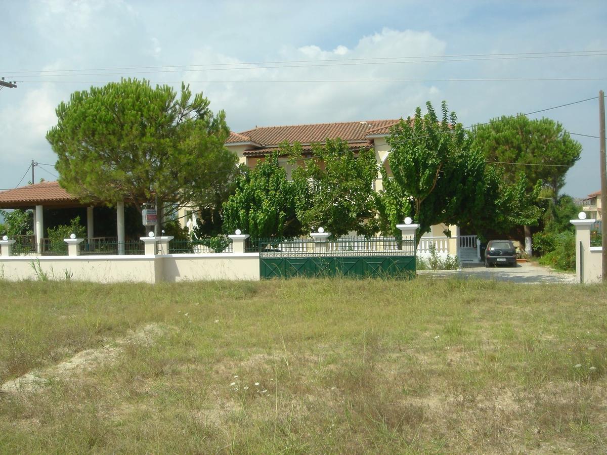 Rallou Rooms & Apartments Gaitani Exterior photo
